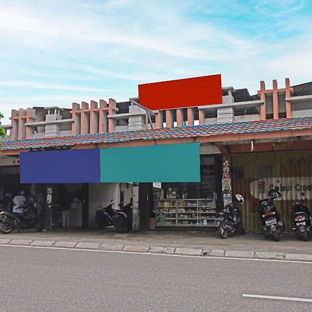 Spot On 92421 City Kost Syariah 팡칼피낭 외부 사진