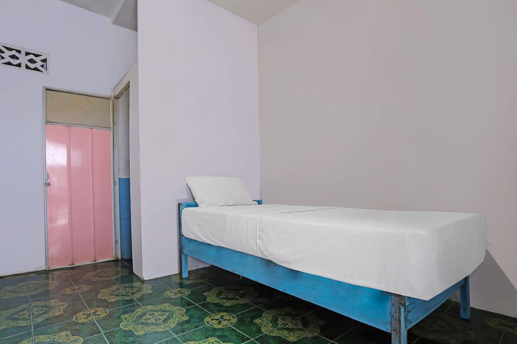 Spot On 92421 City Kost Syariah 팡칼피낭 외부 사진